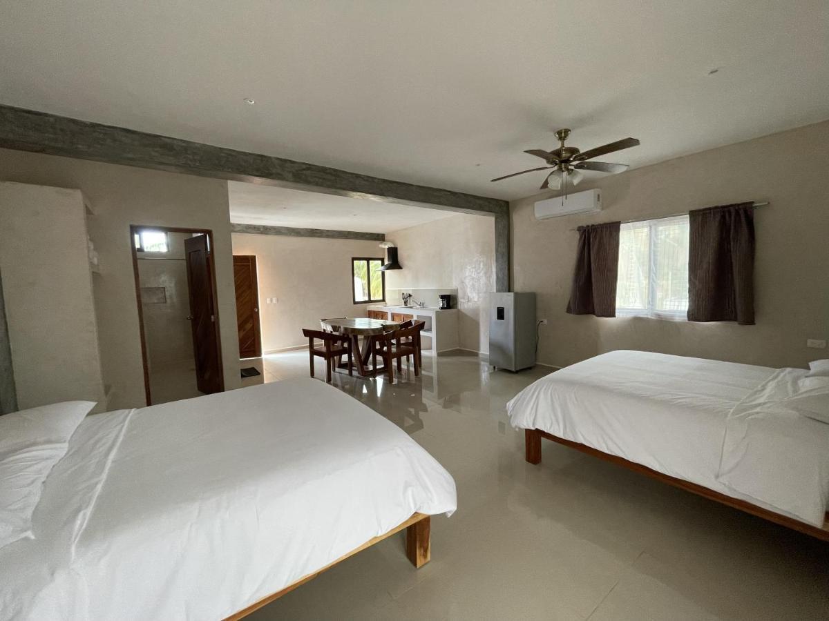 Mexhe Hotel El Cuyo Eksteriør billede